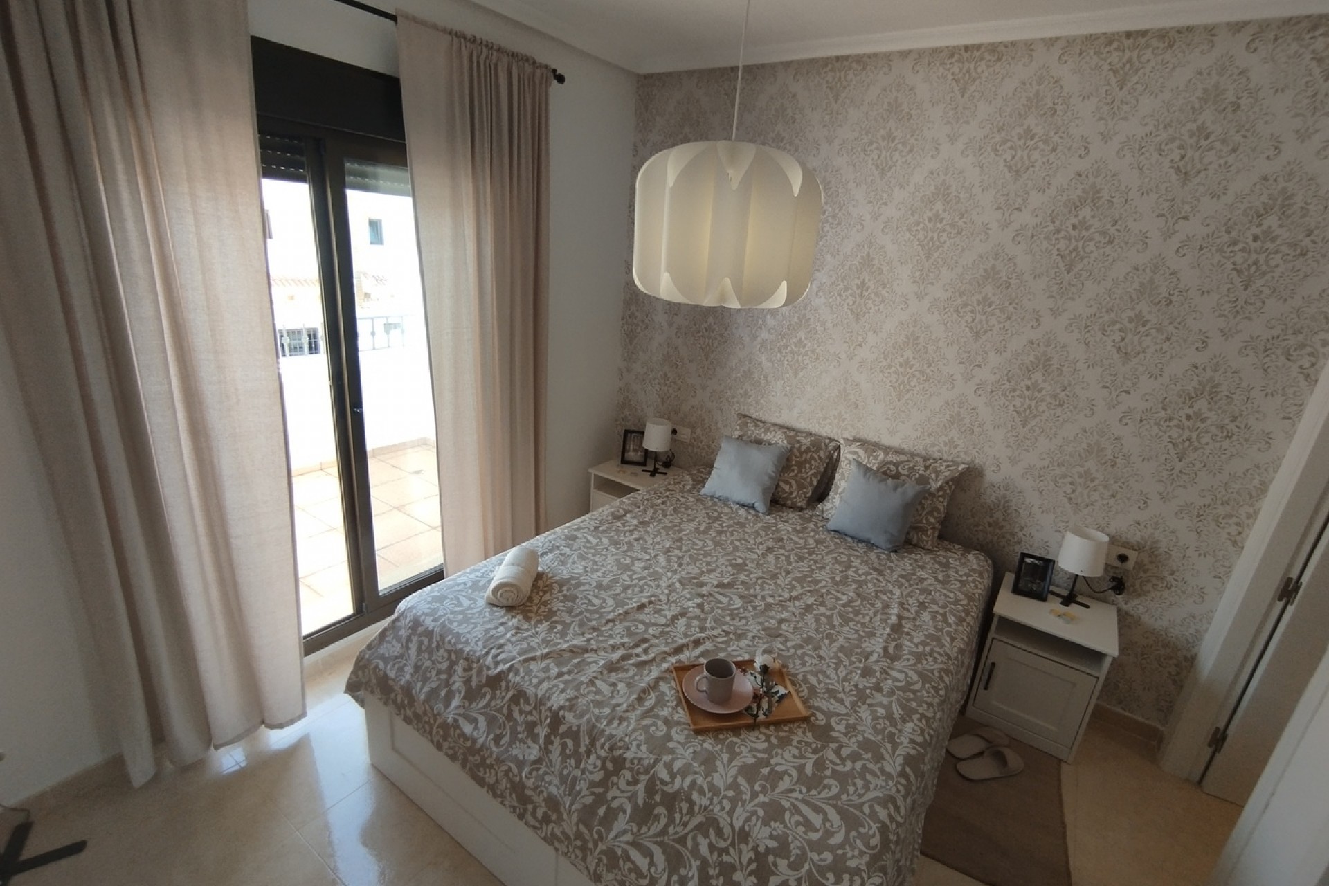 Resale - Town House -
San Miguel de Salinas - Inland