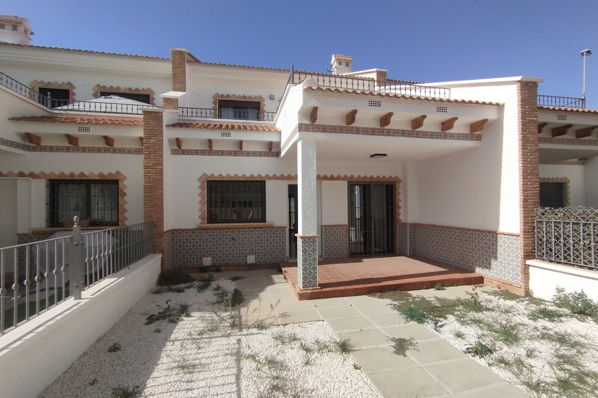 Resale - Town House -
San Miguel de Salinas - Inland