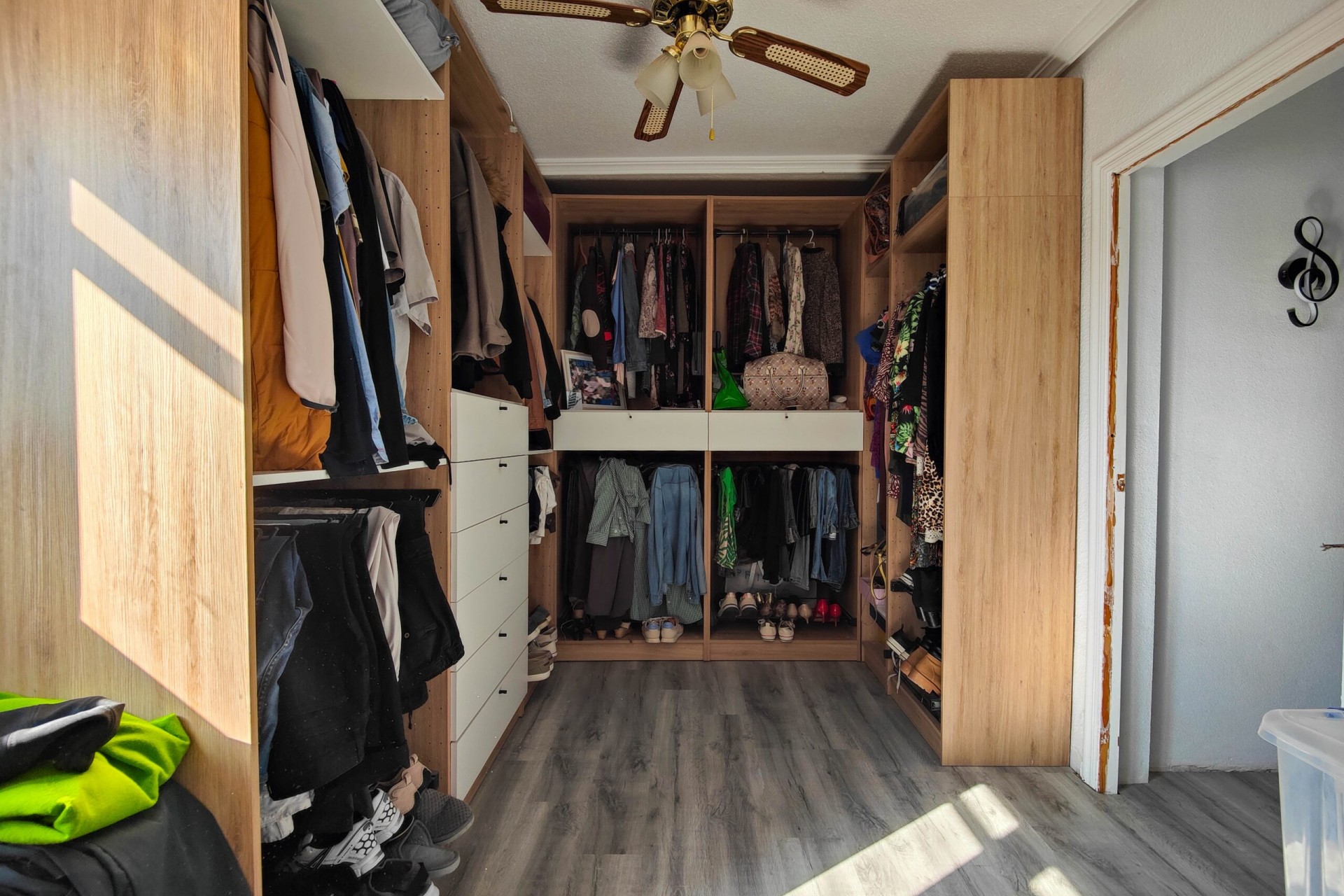 Resale - Town House -
San Miguel de Salinas - Inland