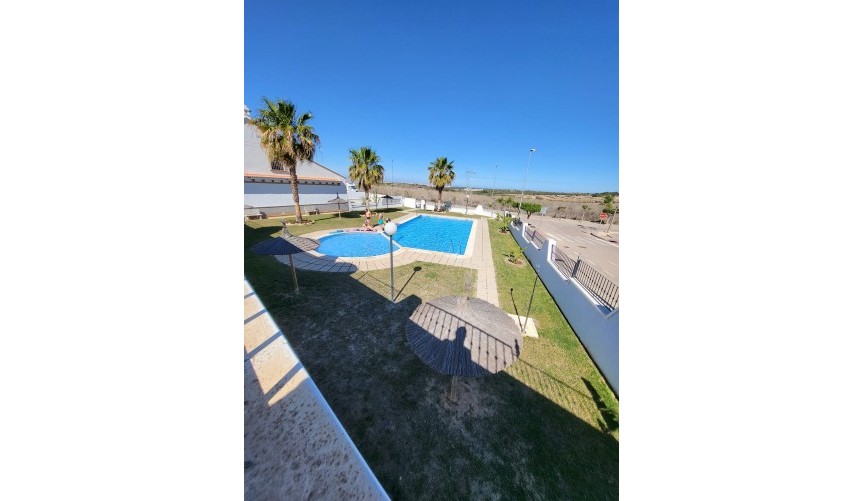 Resale - Town House -
San Miguel de Salinas - Inland