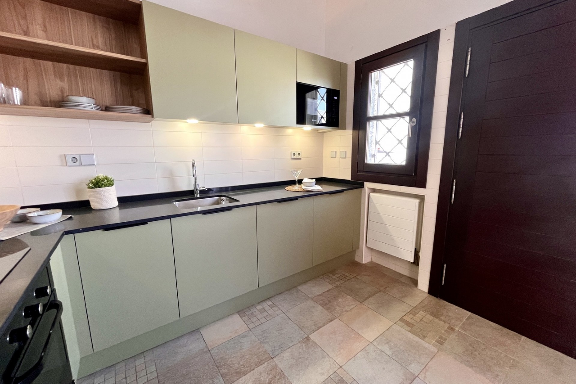 Resale - Town House -
Sucina - Inland