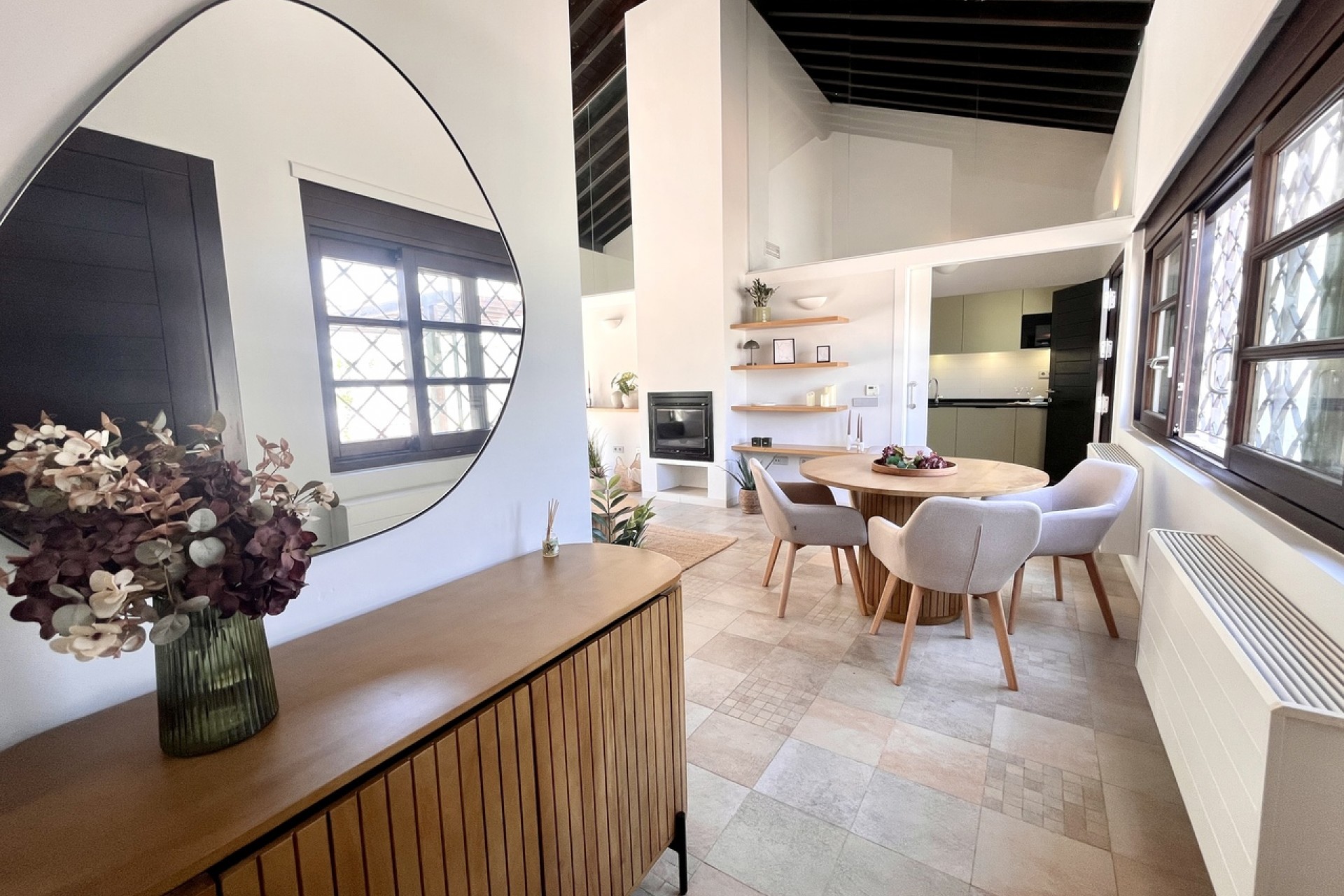 Resale - Town House -
Sucina - Inland