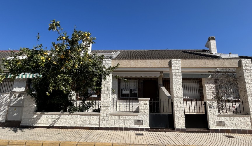 Resale - Town House -
Torre de la Horadada - Costa Blanca