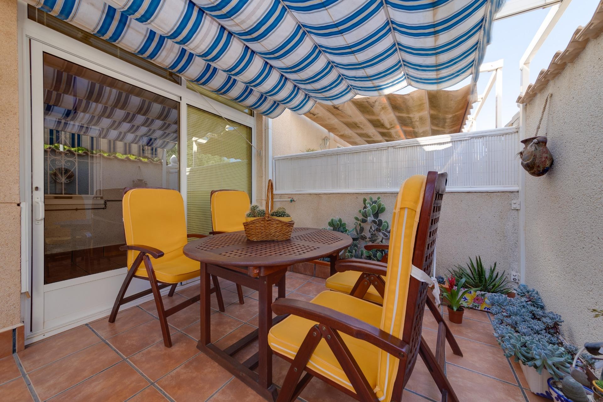 Resale - Town House -
Torrevieja - Aguas Nuevas 2