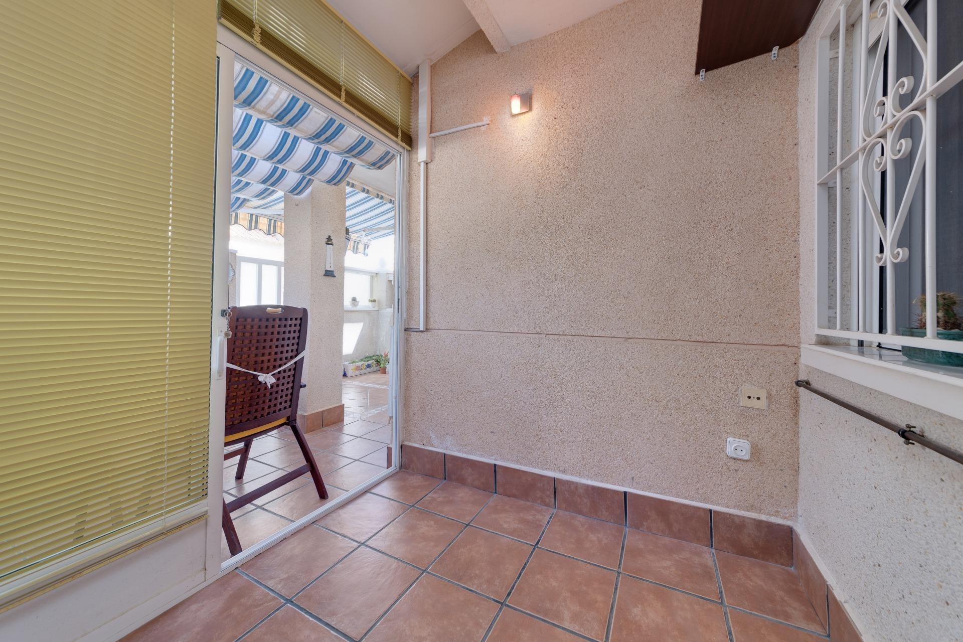 Resale - Town House -
Torrevieja - Aguas Nuevas 2