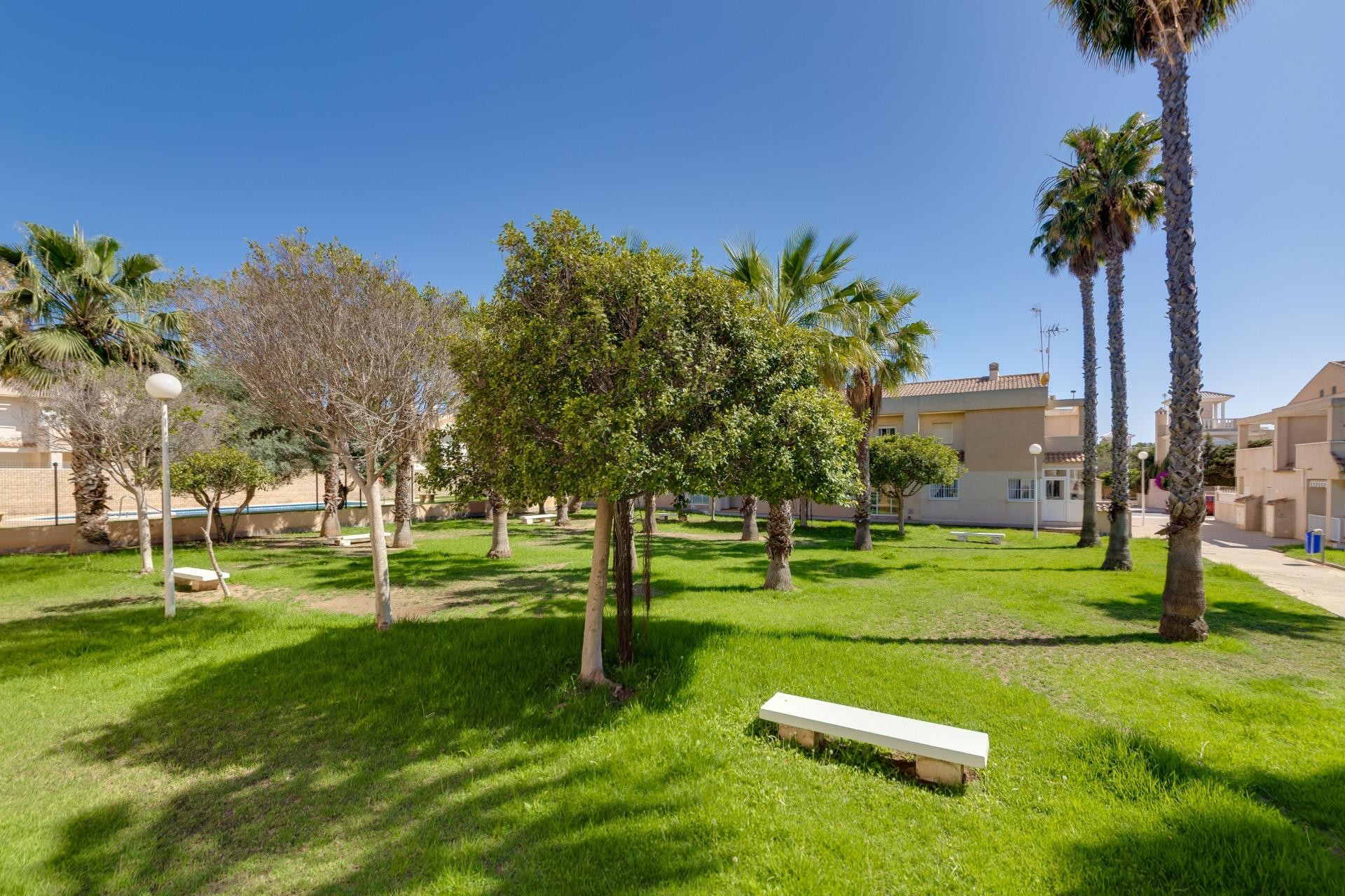 Resale - Town House -
Torrevieja - Aguas Nuevas 2