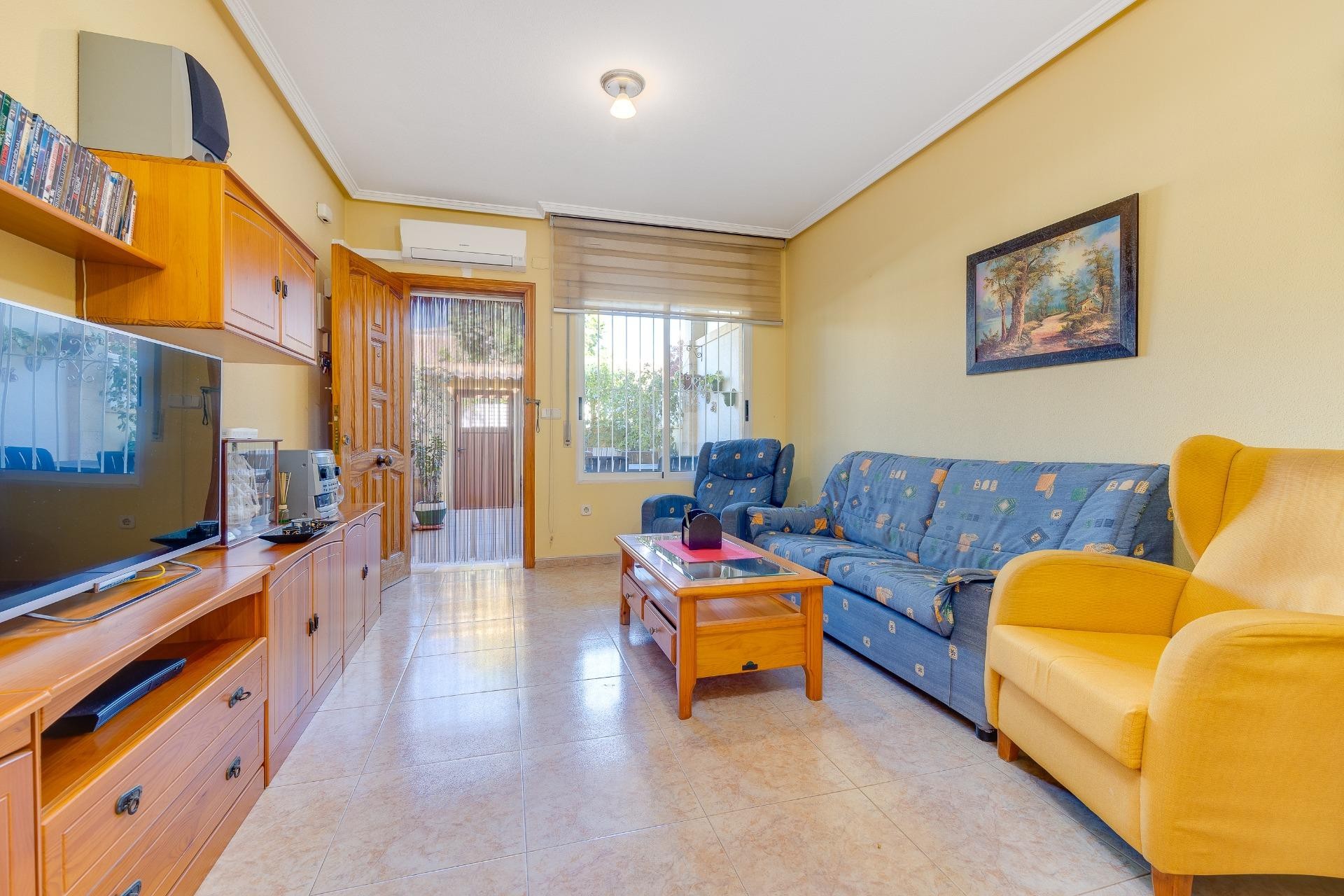 Resale - Town House -
Torrevieja - Aguas Nuevas 2