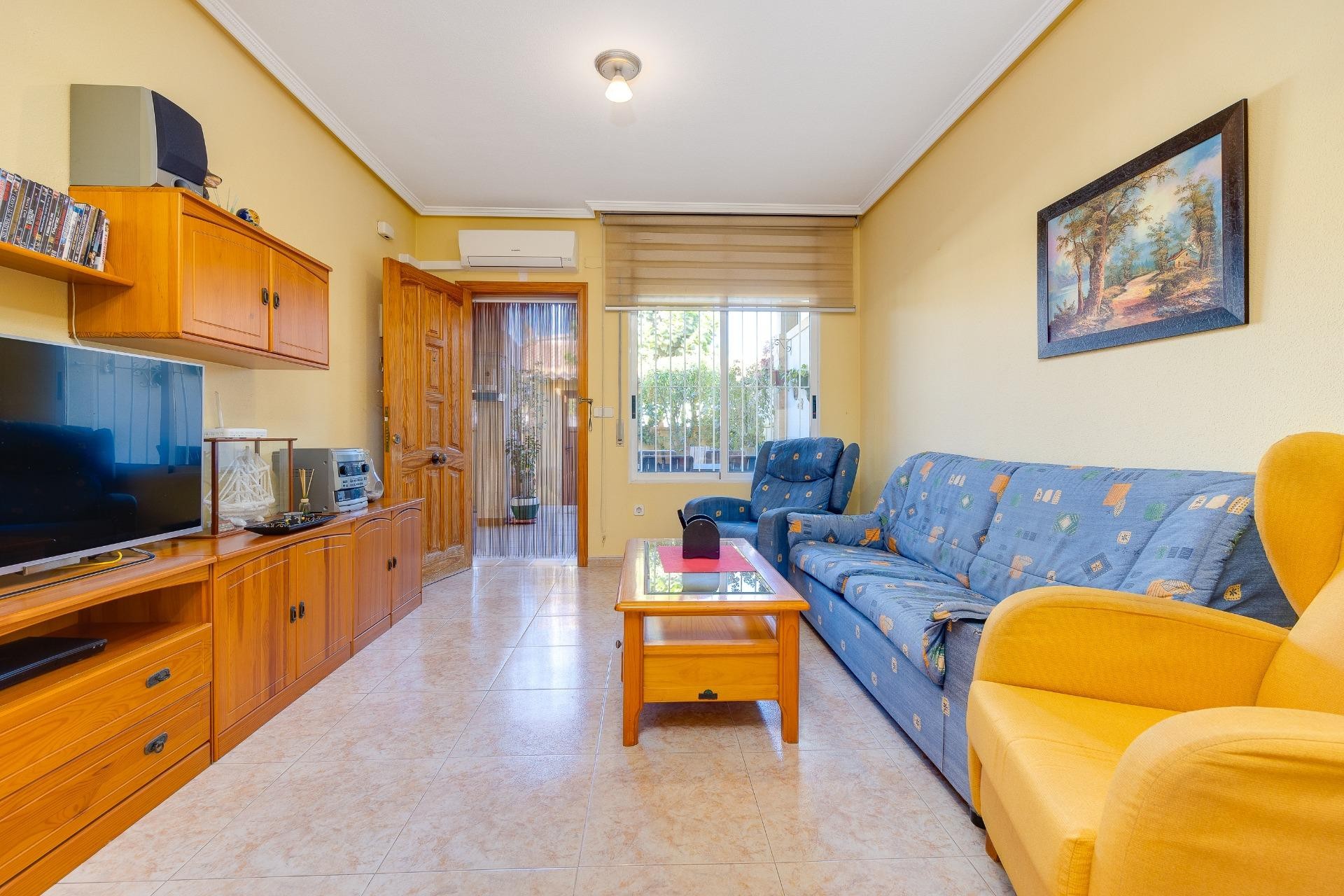 Resale - Town House -
Torrevieja - Aguas Nuevas 2