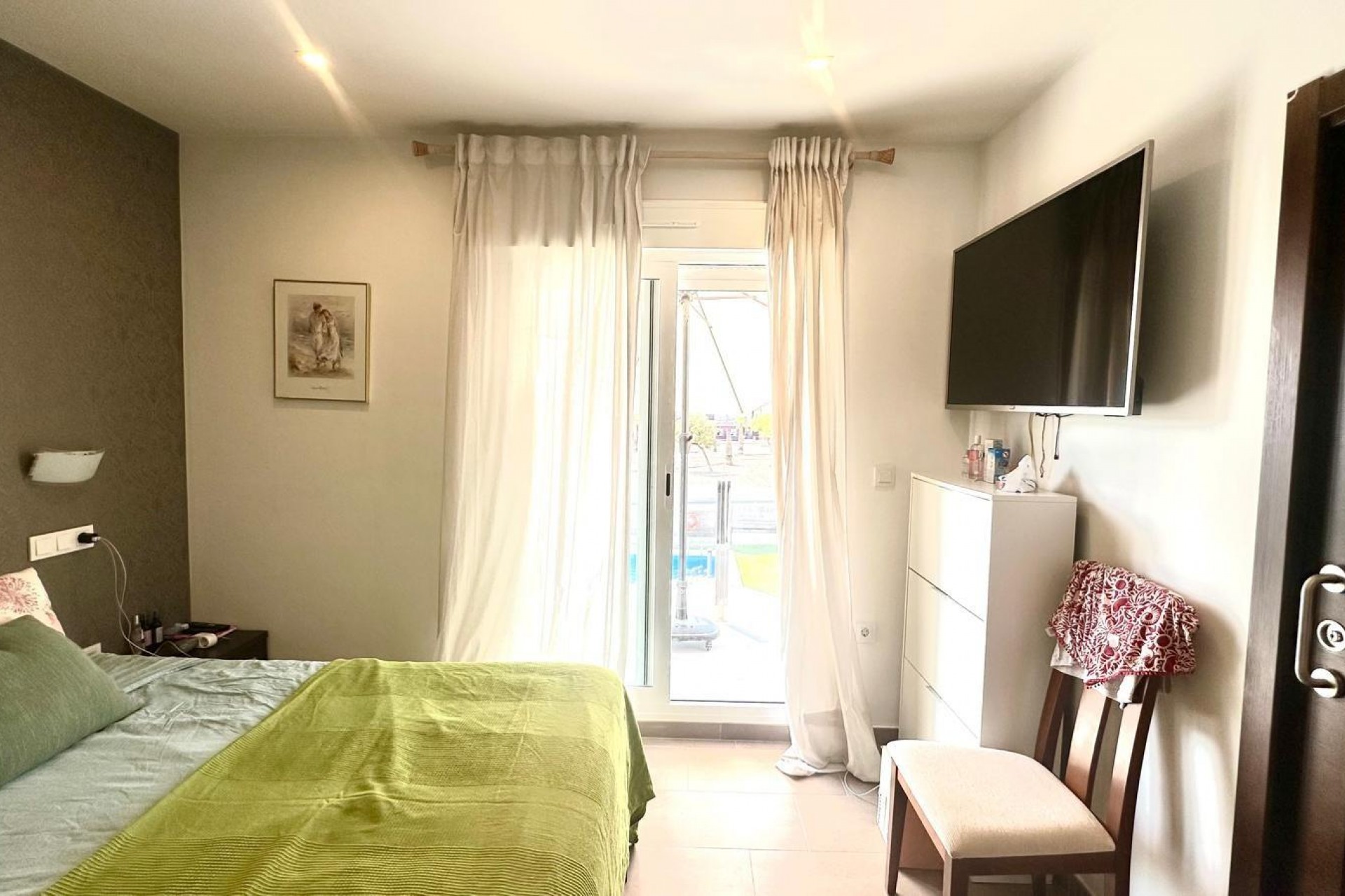 Resale - Town House -
Torrevieja - aguas nuevas