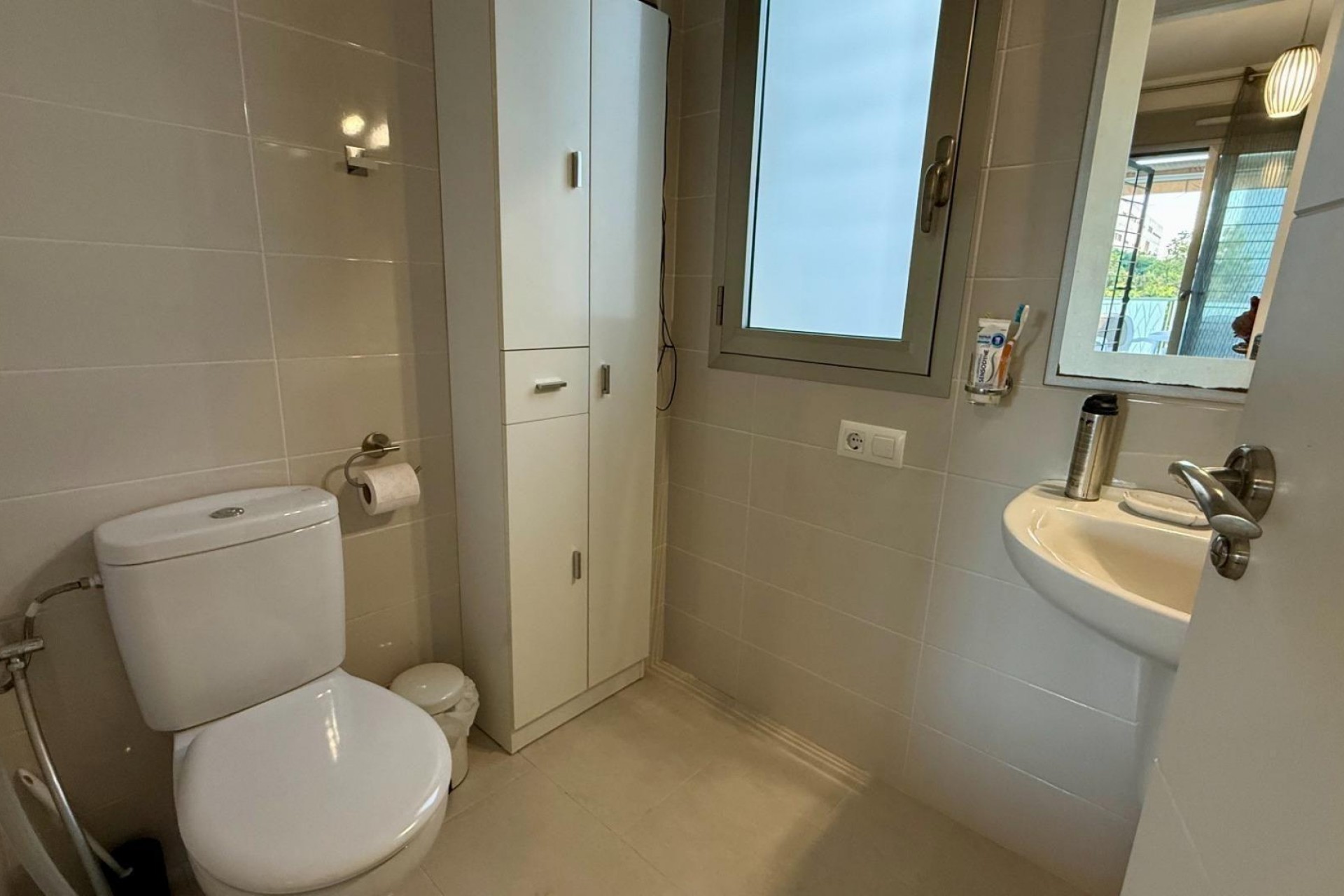 Resale - Town House -
Torrevieja - aguas nuevas