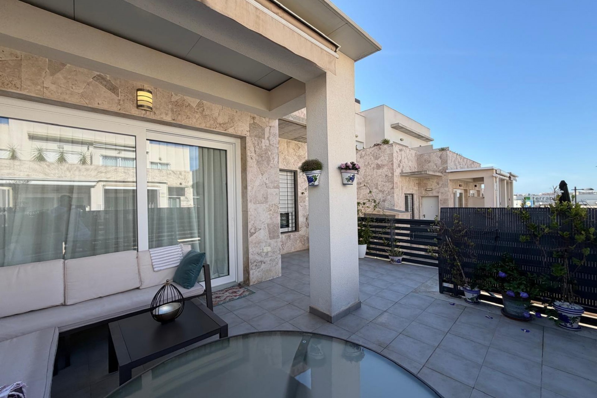 Resale - Town House -
Torrevieja - aguas nuevas