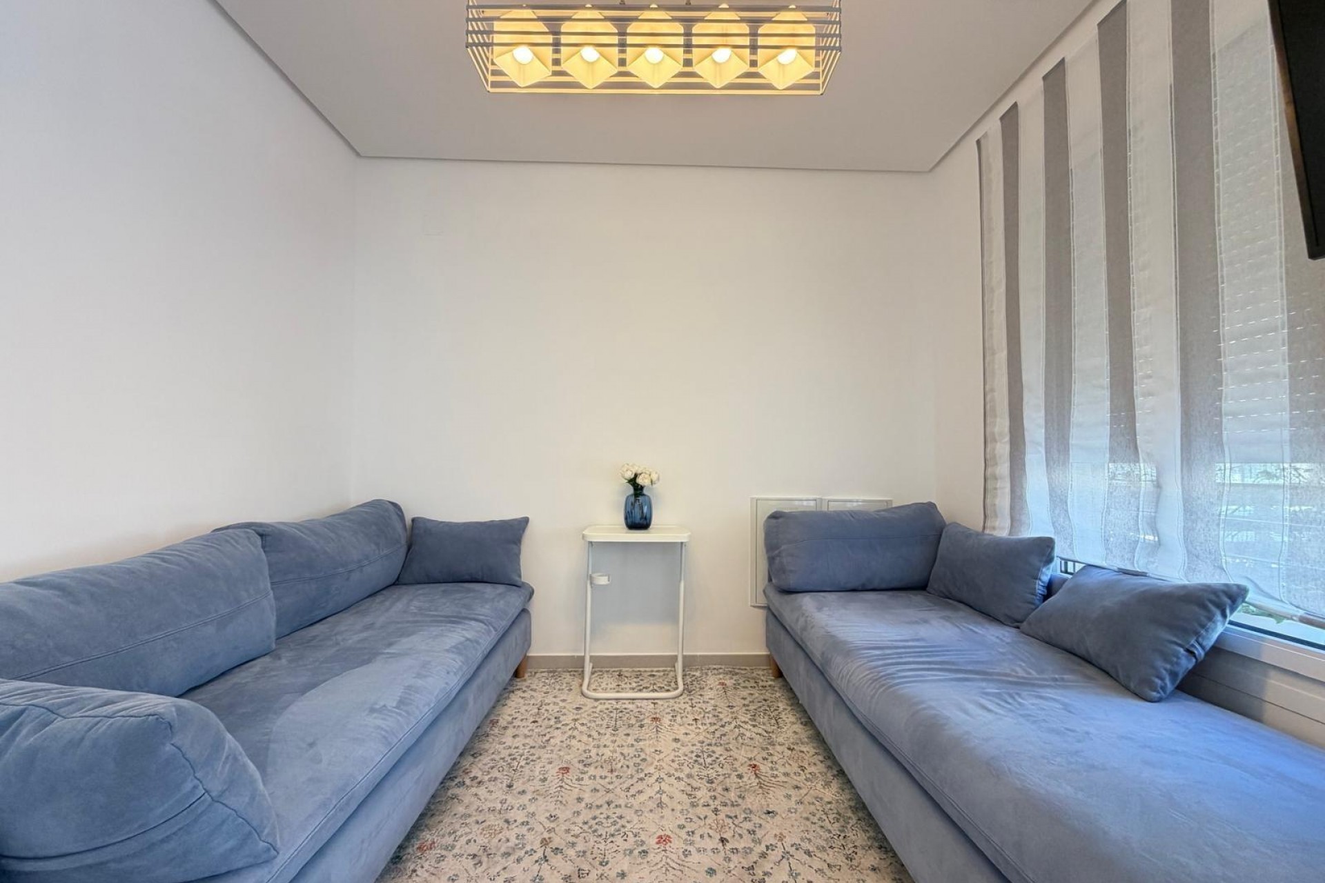 Resale - Town House -
Torrevieja - aguas nuevas