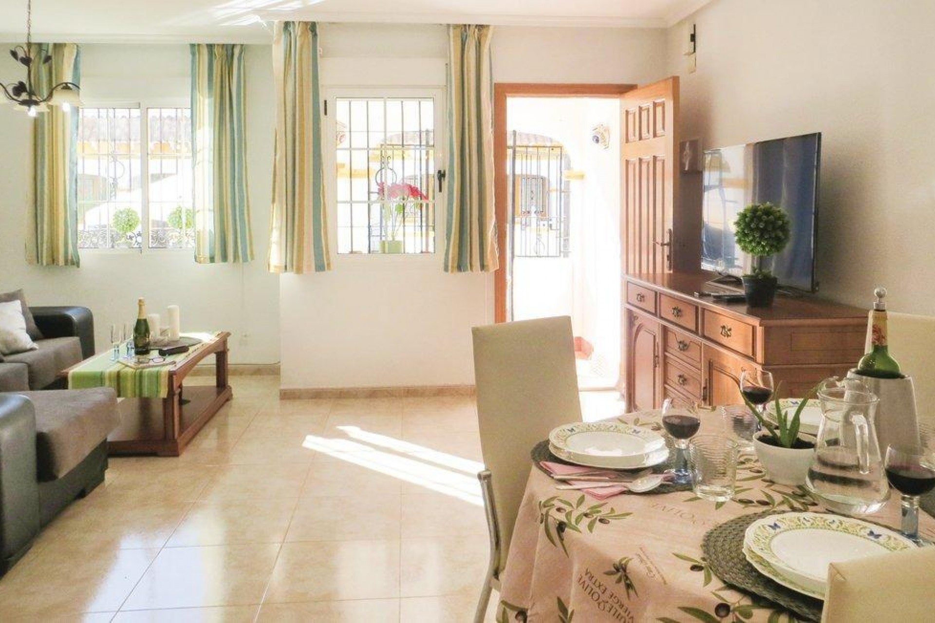 Resale - Town House -
Torrevieja - Carrefour