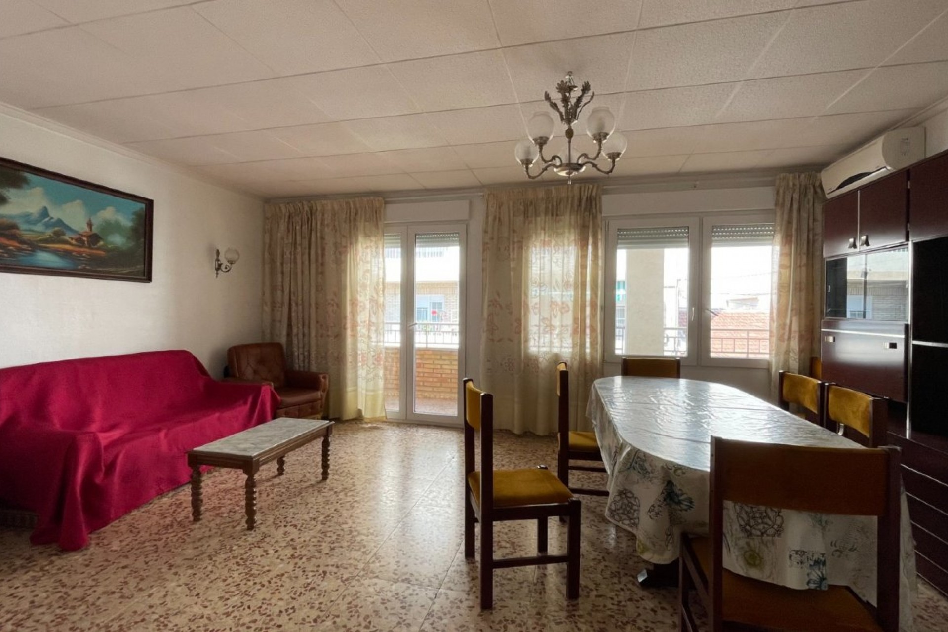 Resale - Town House -
Torrevieja - Centro
