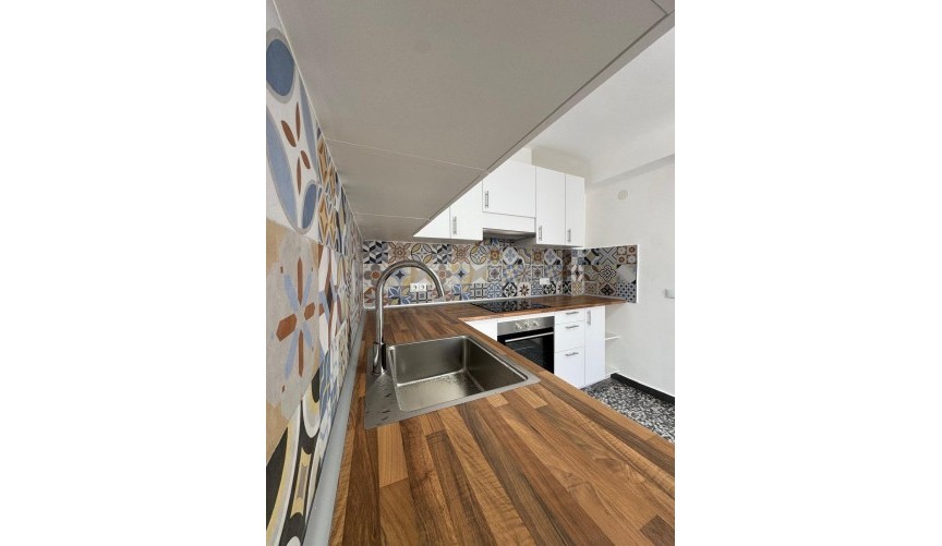 Resale - Town House -
Torrevieja - Centro