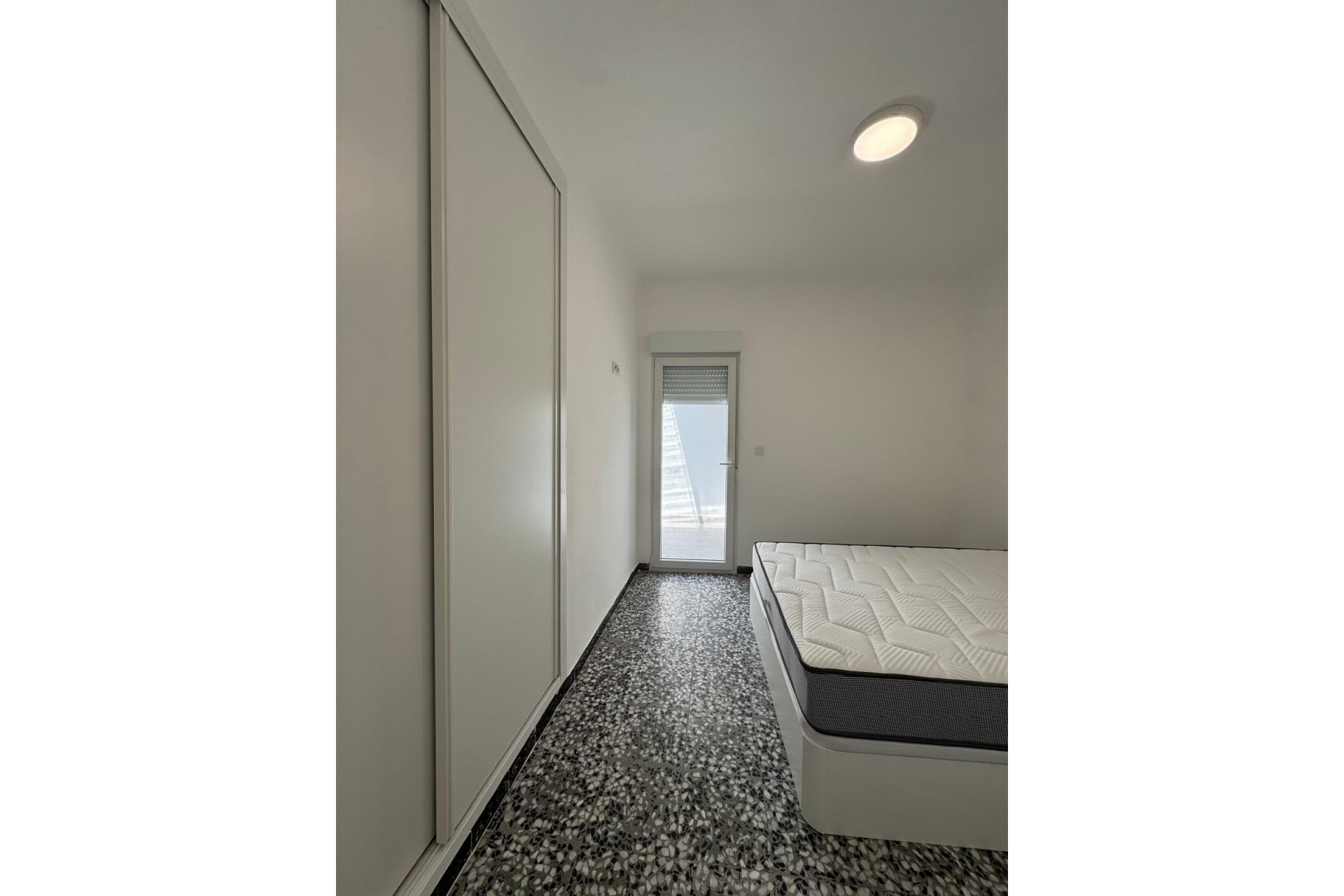 Resale - Town House -
Torrevieja - Centro