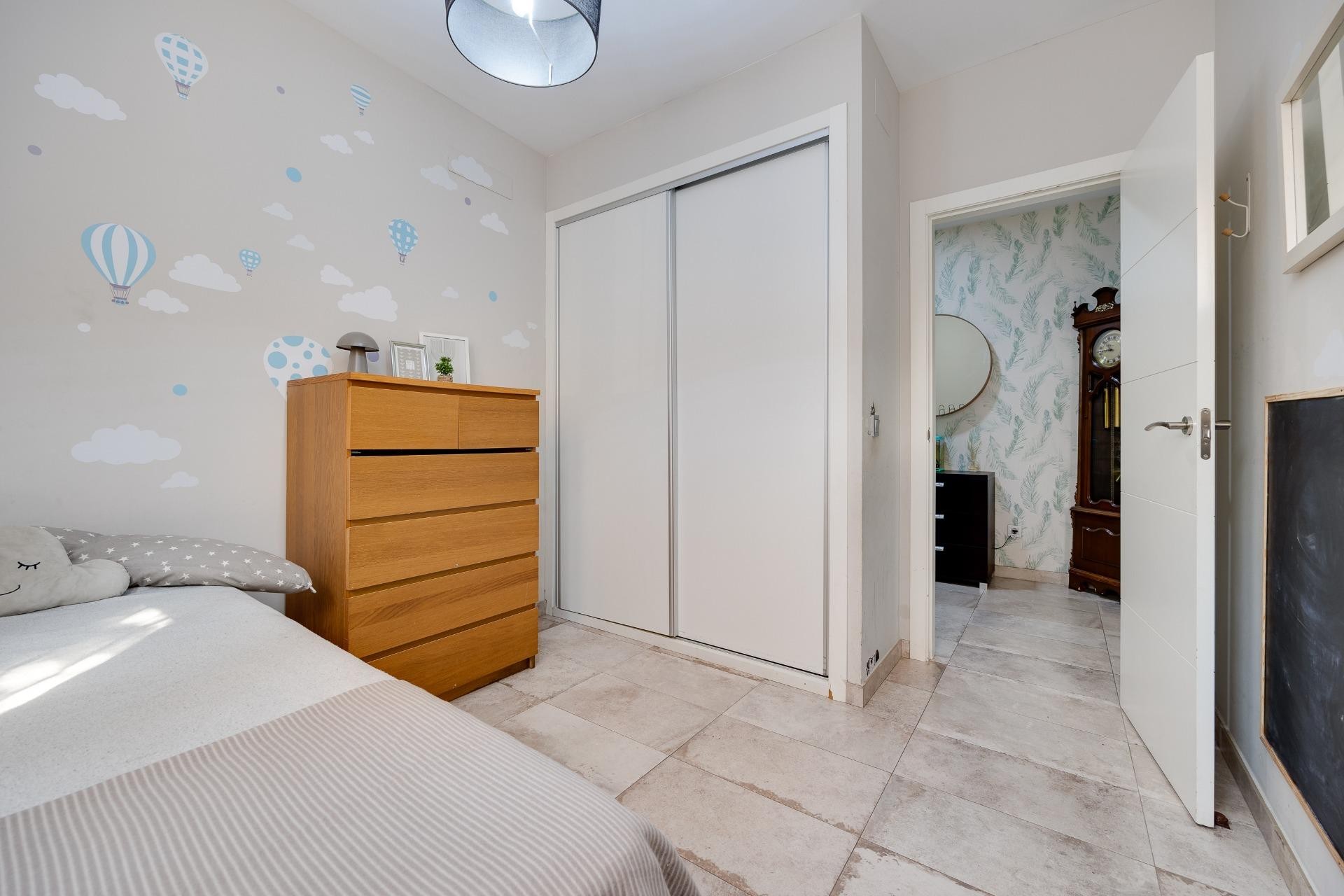 Resale - Town House -
Torrevieja - Centro