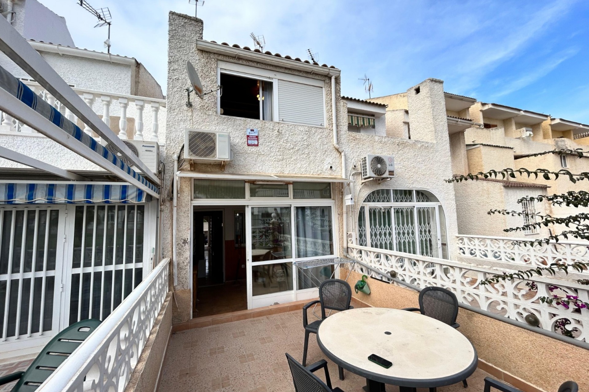 Resale - Town House -
Torrevieja - Costa Blanca