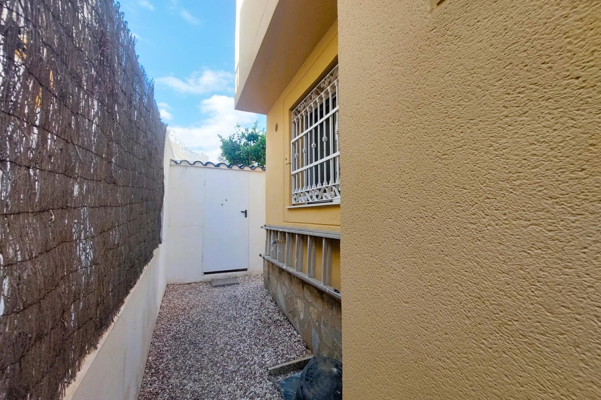 Resale - Town House -
Torrevieja - Costa Blanca