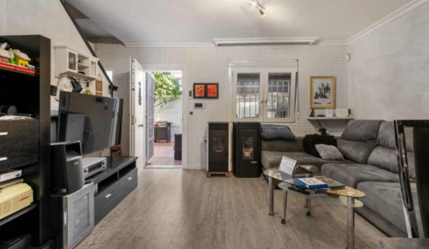 Resale - Town House -
Torrevieja - Costa Blanca