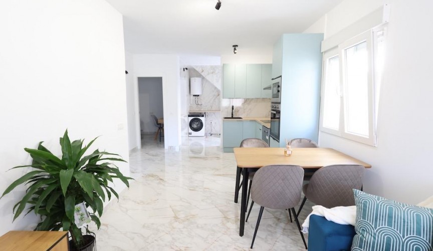 Resale - Town House -
Torrevieja - Costa Blanca