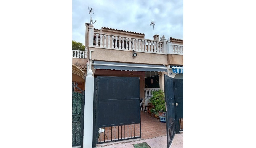 Resale - Town House -
Torrevieja - Costa Blanca