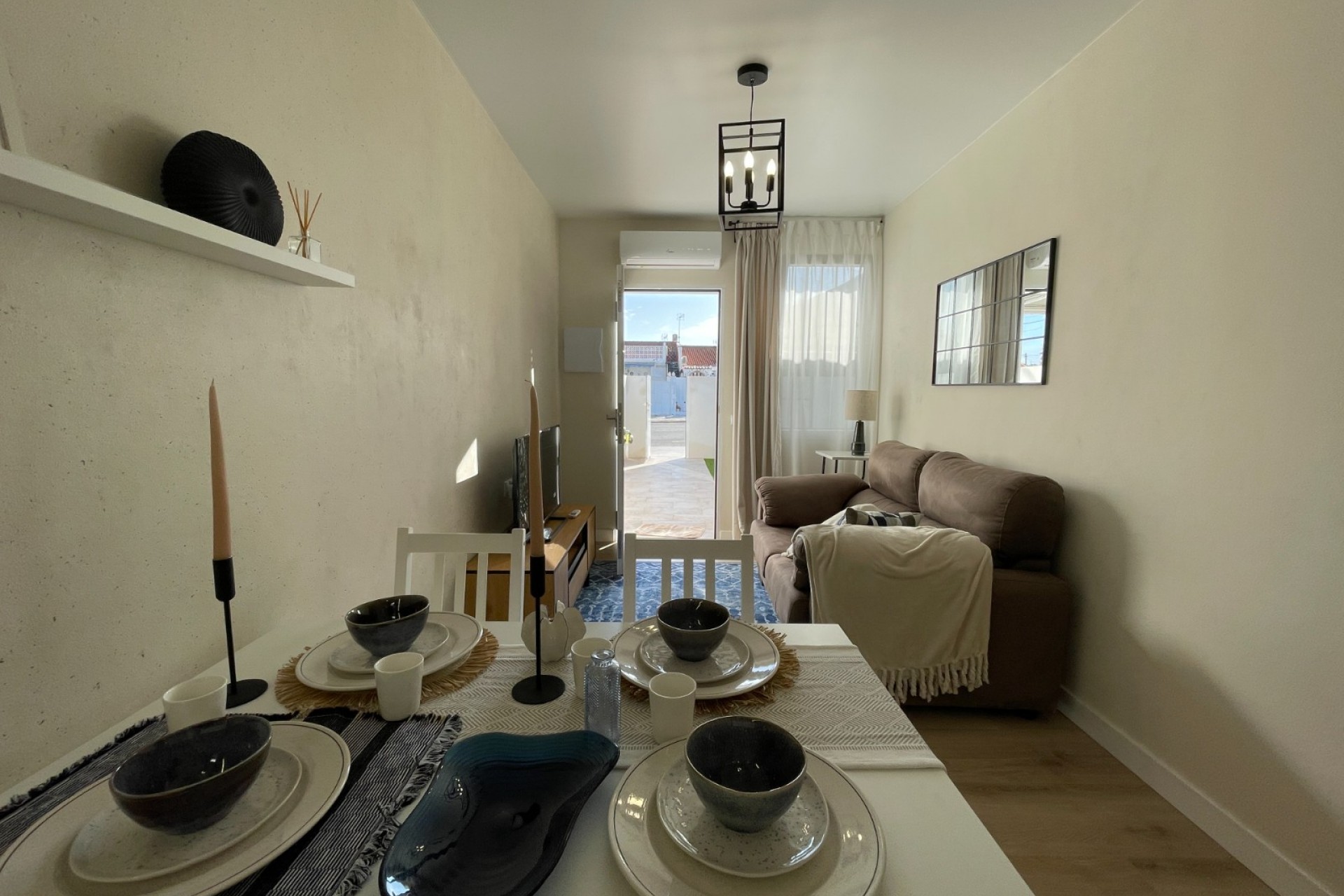 Resale - Town House -
Torrevieja - Costa Blanca