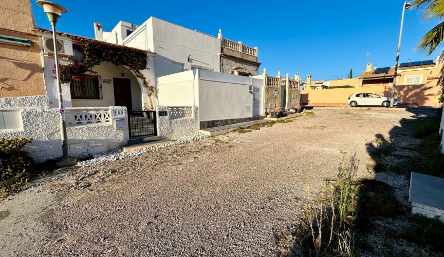 Resale - Town House -
Torrevieja - Costa Blanca