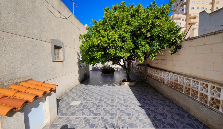 Resale - Town House -
Torrevieja - Costa Blanca