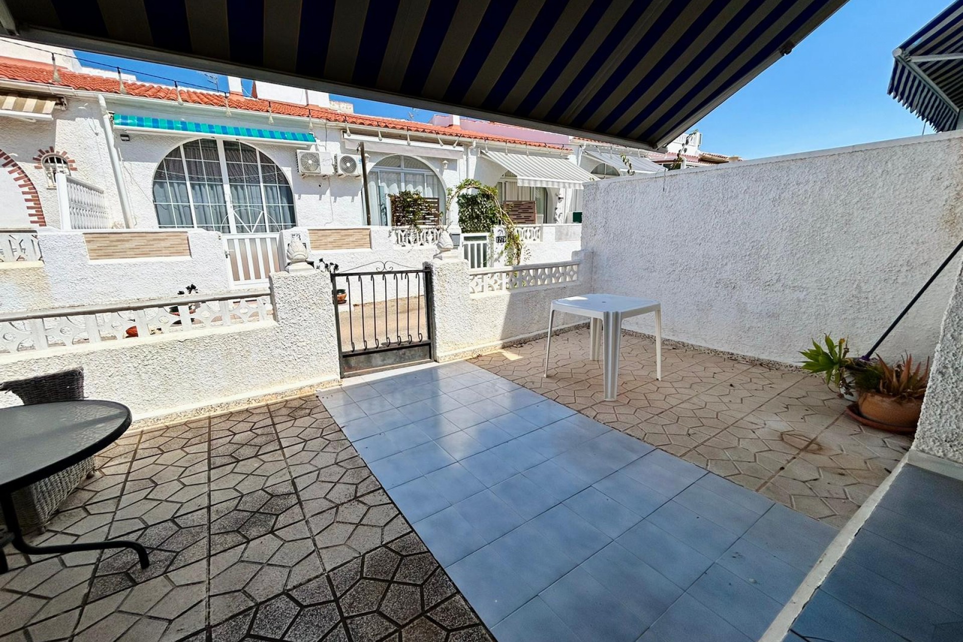Resale - Town House -
Torrevieja - Costa Blanca