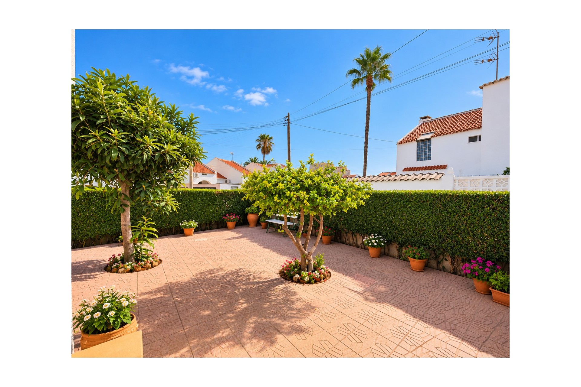 Resale - Town House -
Torrevieja - Costa Blanca