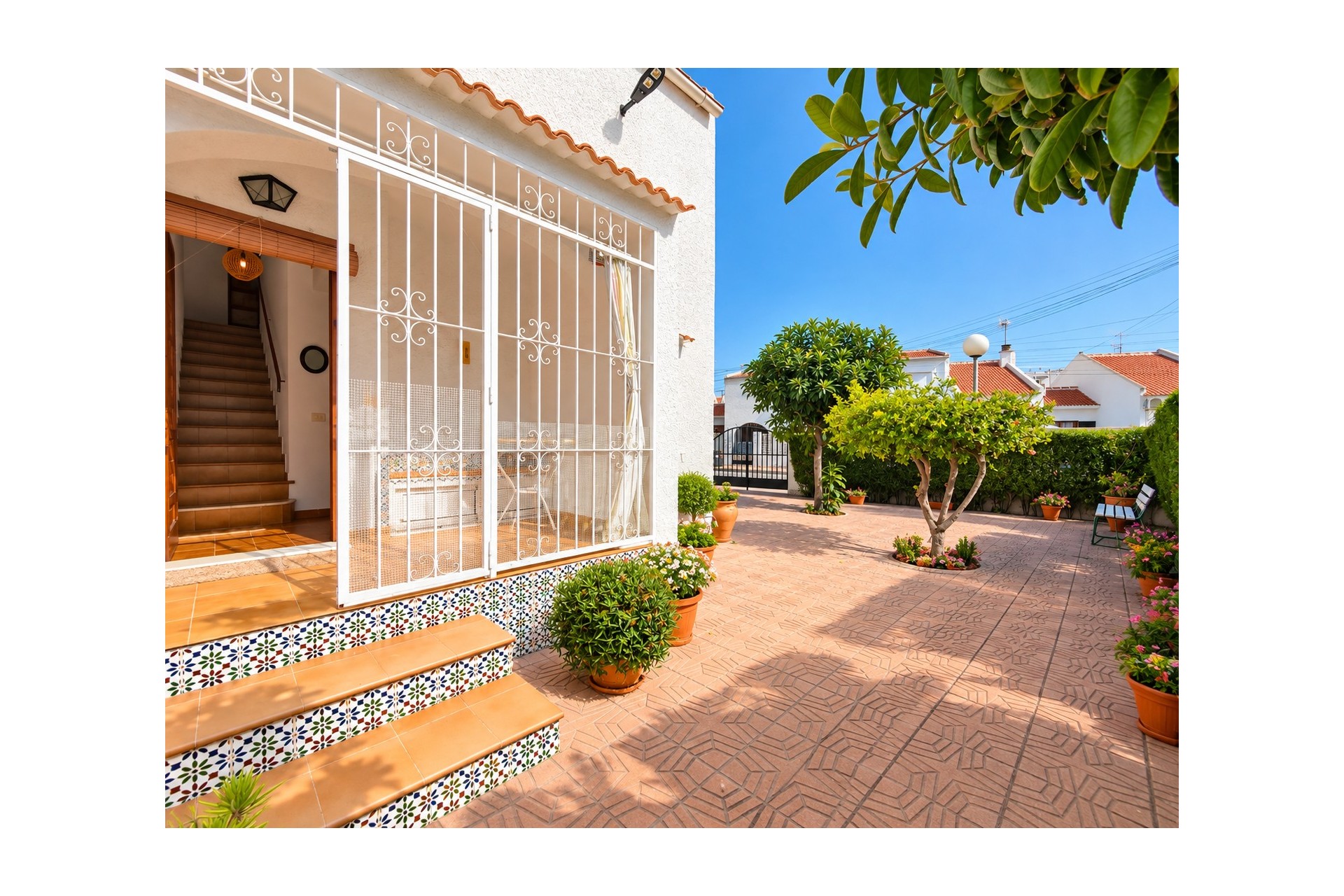 Resale - Town House -
Torrevieja - Costa Blanca