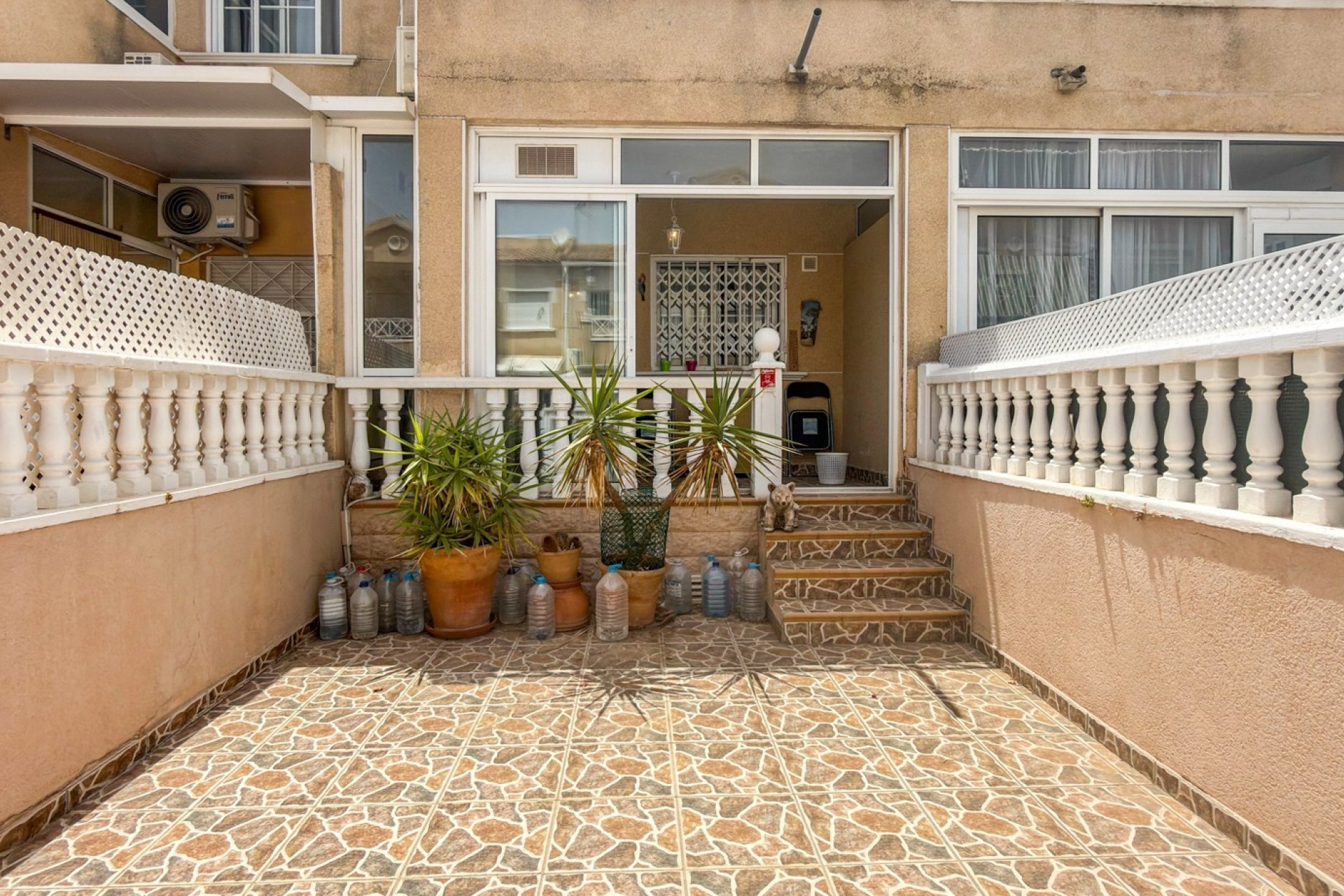 Resale - Town House -
Torrevieja - Costa Blanca