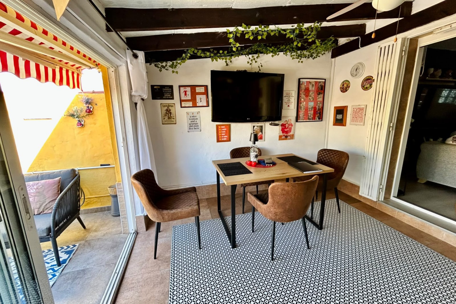 Resale - Town House -
Torrevieja - Costa Blanca