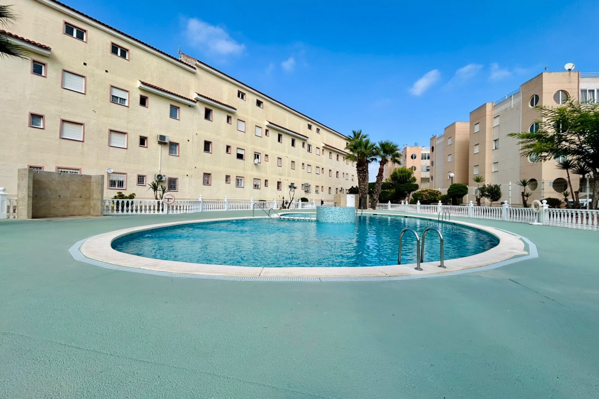 Resale - Town House -
Torrevieja - Costa Blanca