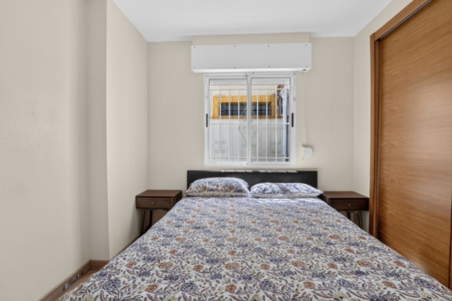 Resale - Town House -
Torrevieja - Costa Blanca