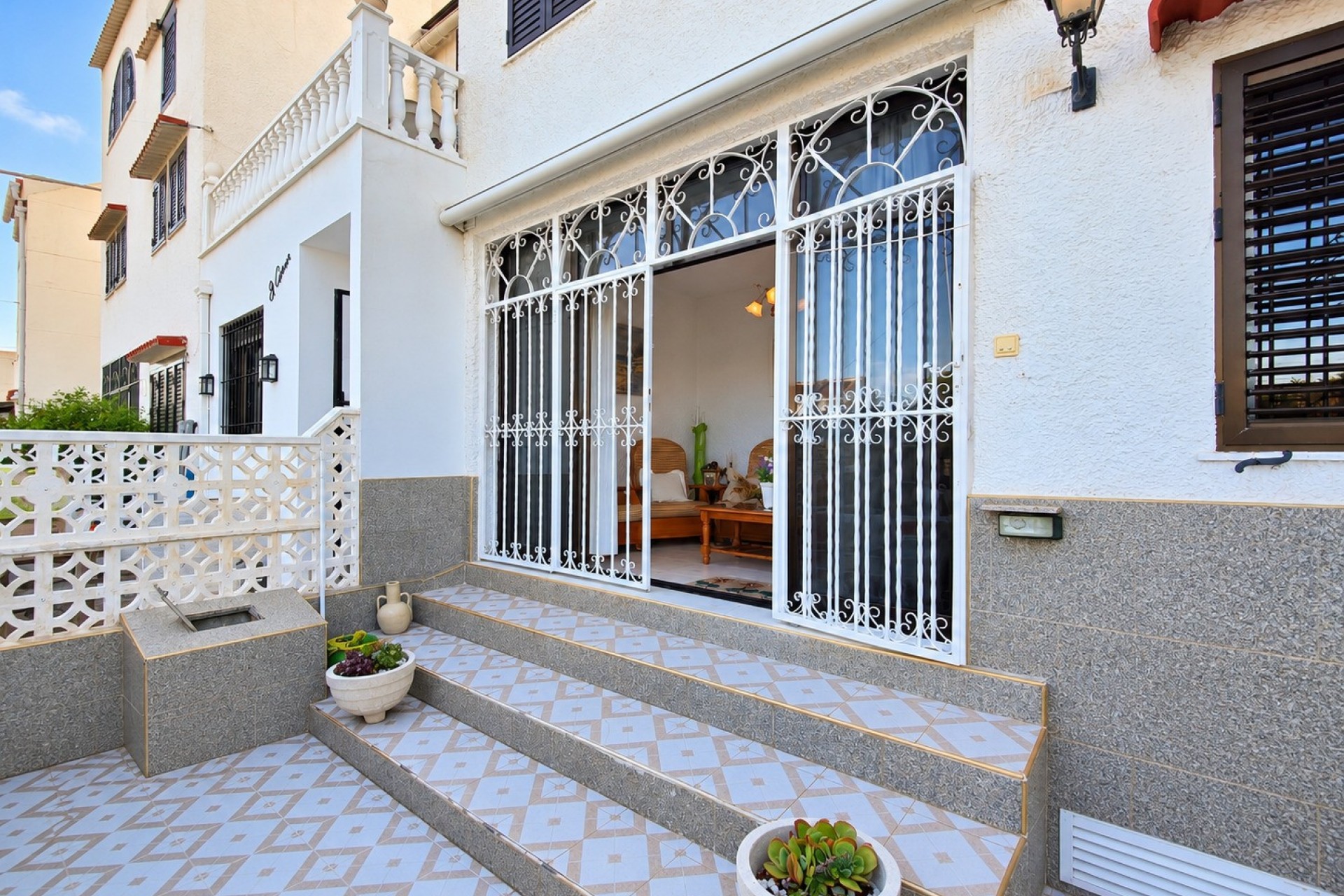 Resale - Town House -
Torrevieja - Costa Blanca