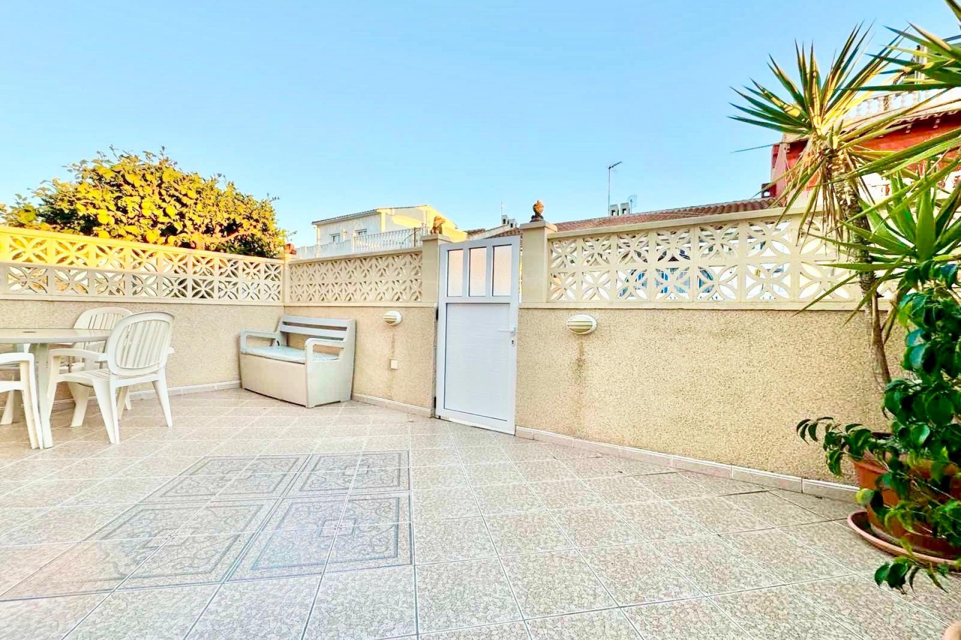 Resale - Town House -
Torrevieja - Costa Blanca