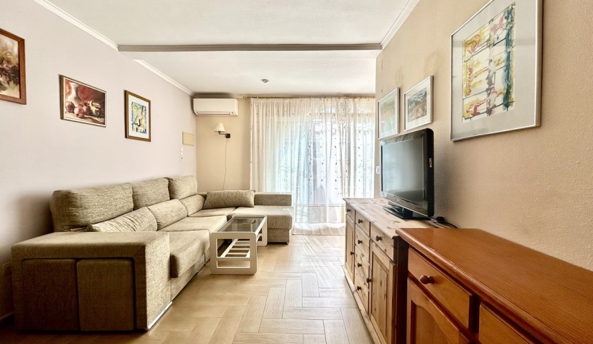 Resale - Town House -
Torrevieja - Costa Blanca