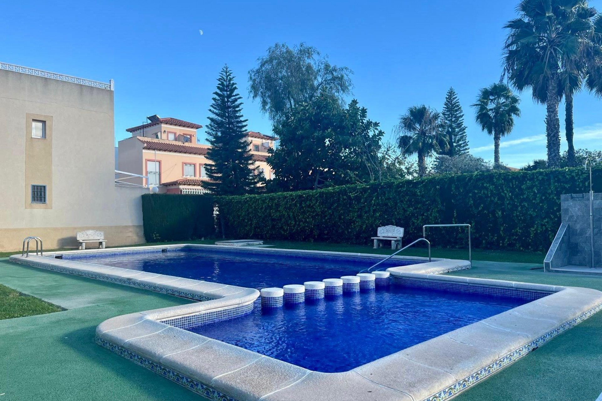 Resale - Town House -
Torrevieja - El Chaparral