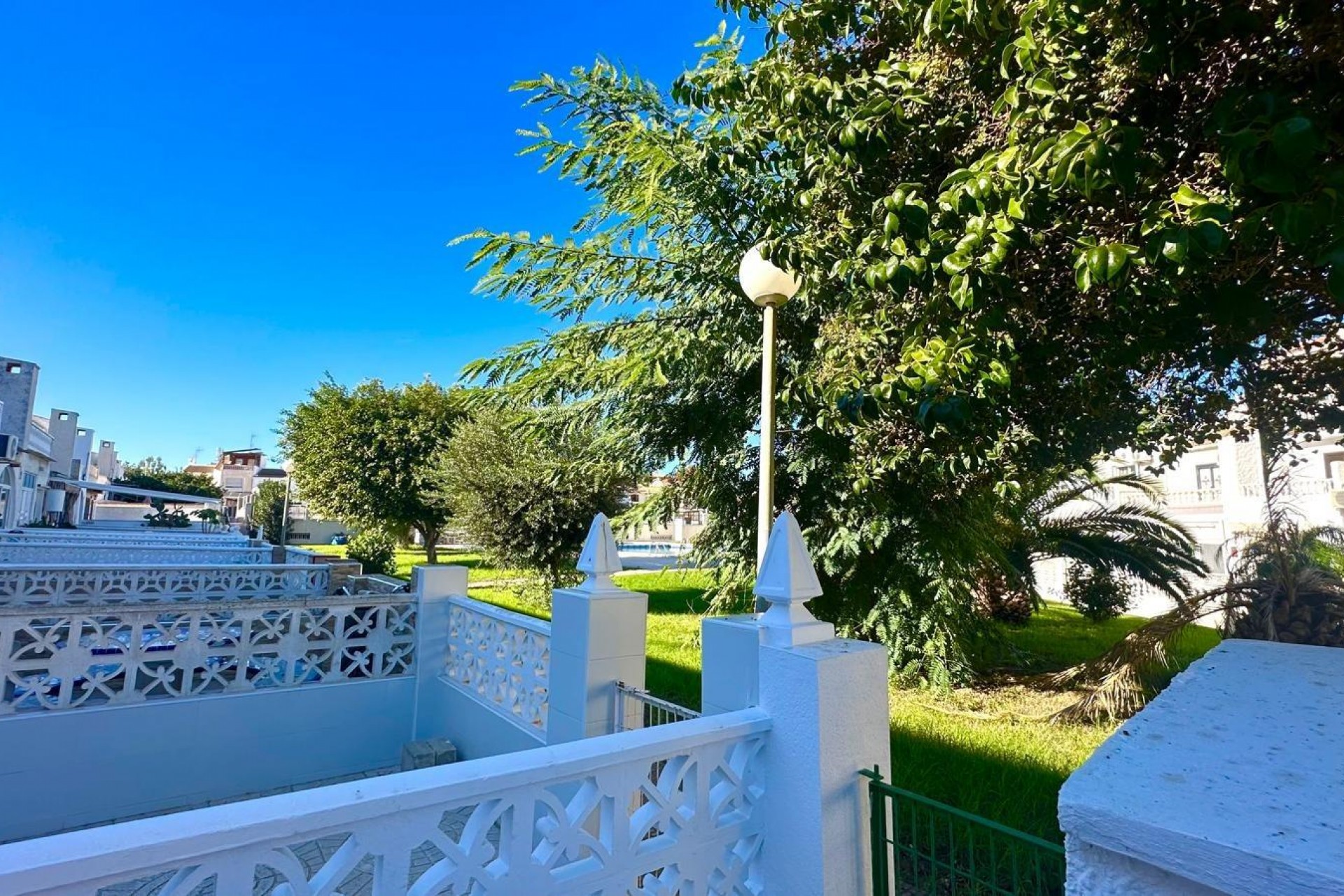 Resale - Town House -
Torrevieja - Estacion De Autobuses