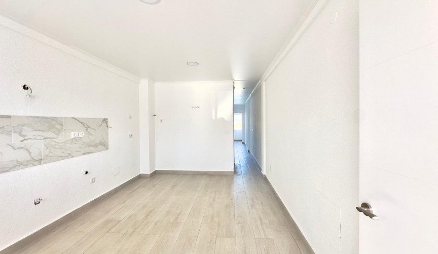 Resale - Town House -
Torrevieja - La Mata