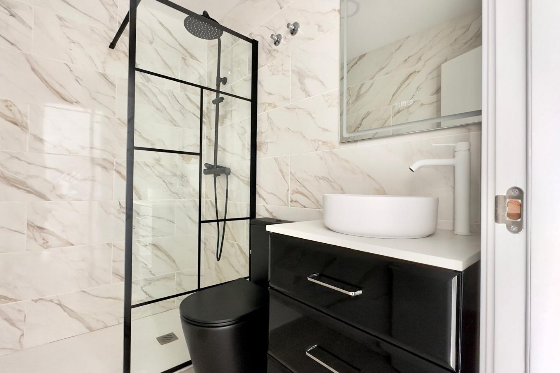 Resale - Town House -
Torrevieja - La Mata