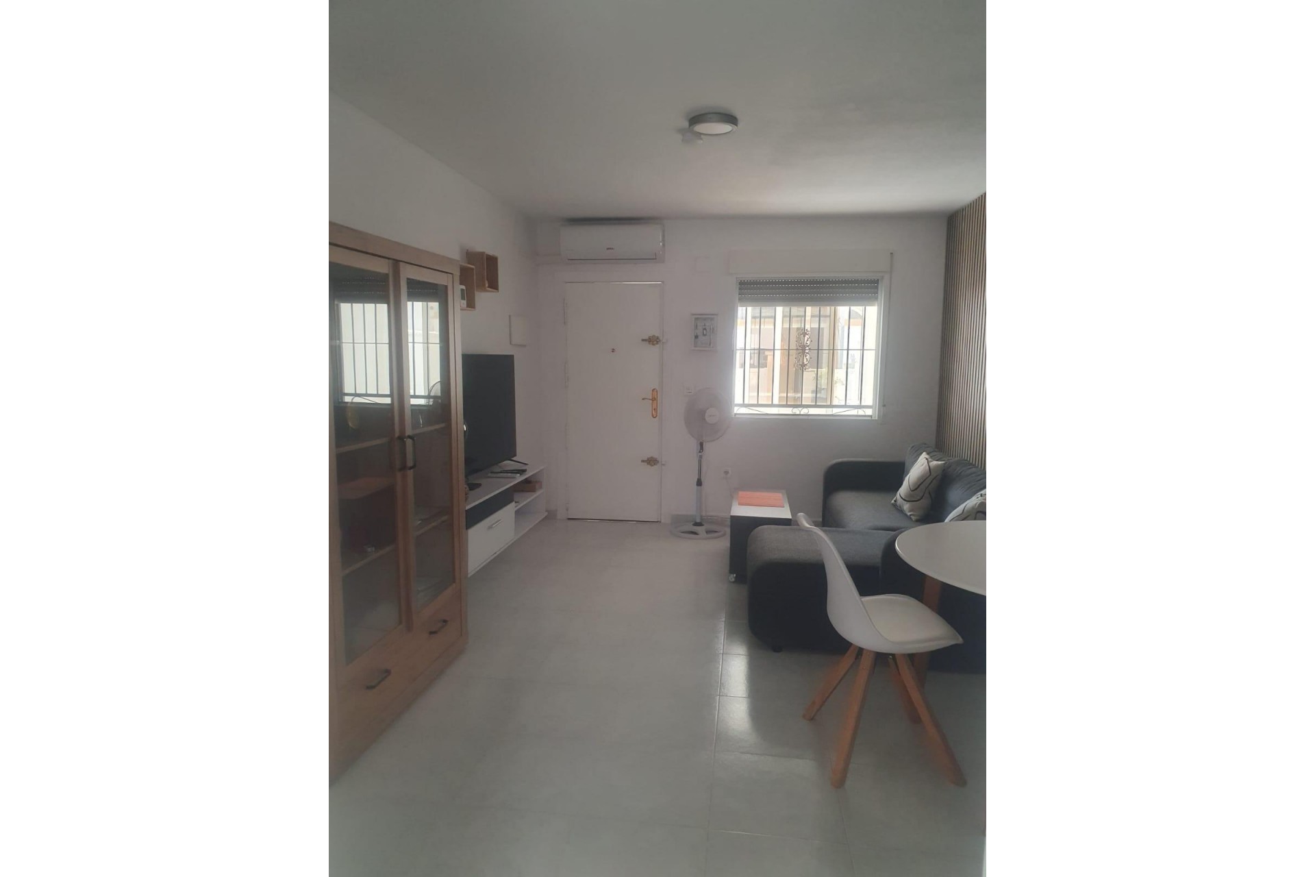 Resale - Town House -
Torrevieja - La Siesta - El Salado - Torreta