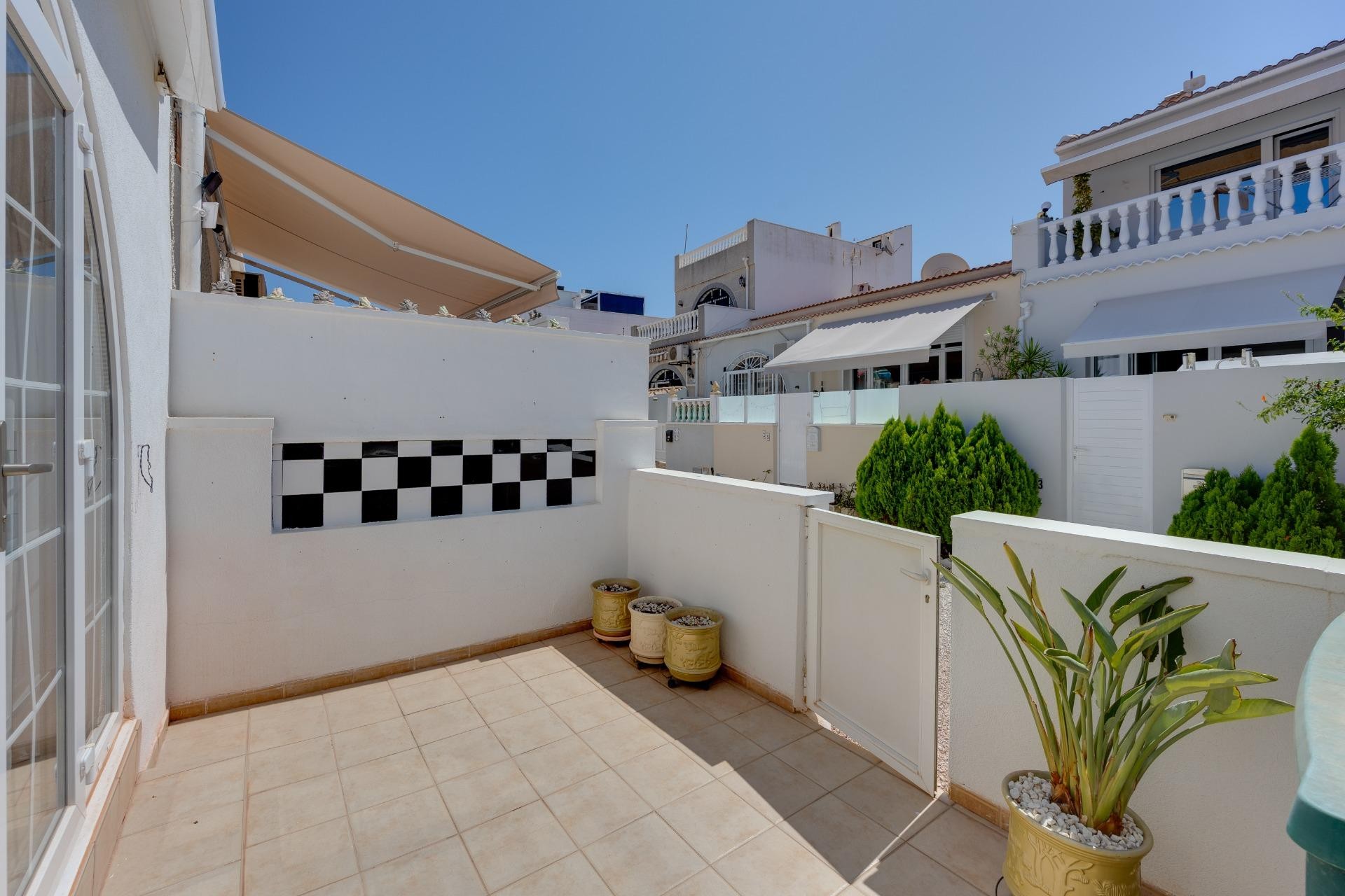 Resale - Town House -
Torrevieja - La Siesta - El Salado - Torreta