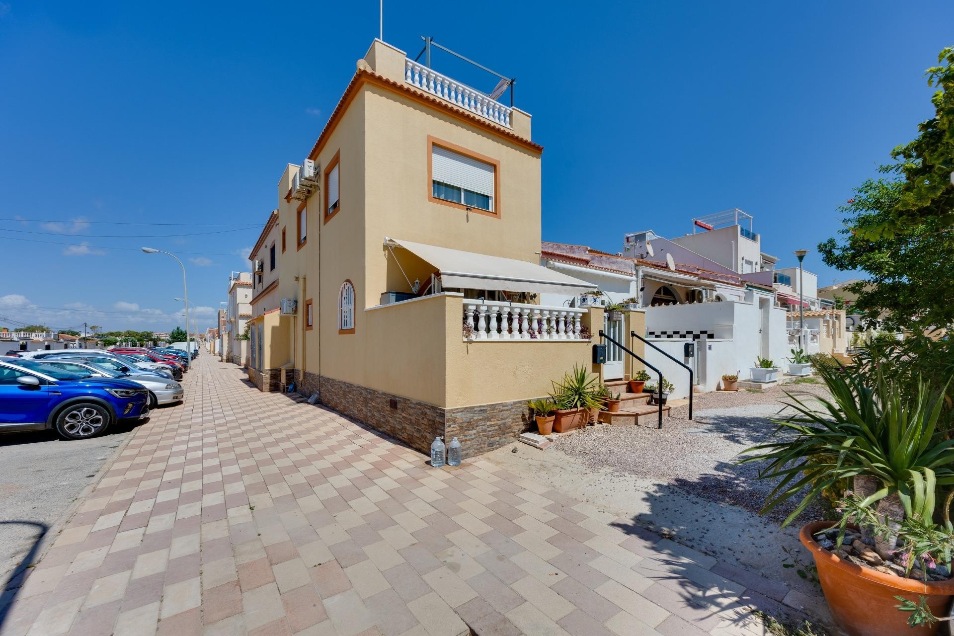 Resale - Town House -
Torrevieja - La Siesta - El Salado - Torreta