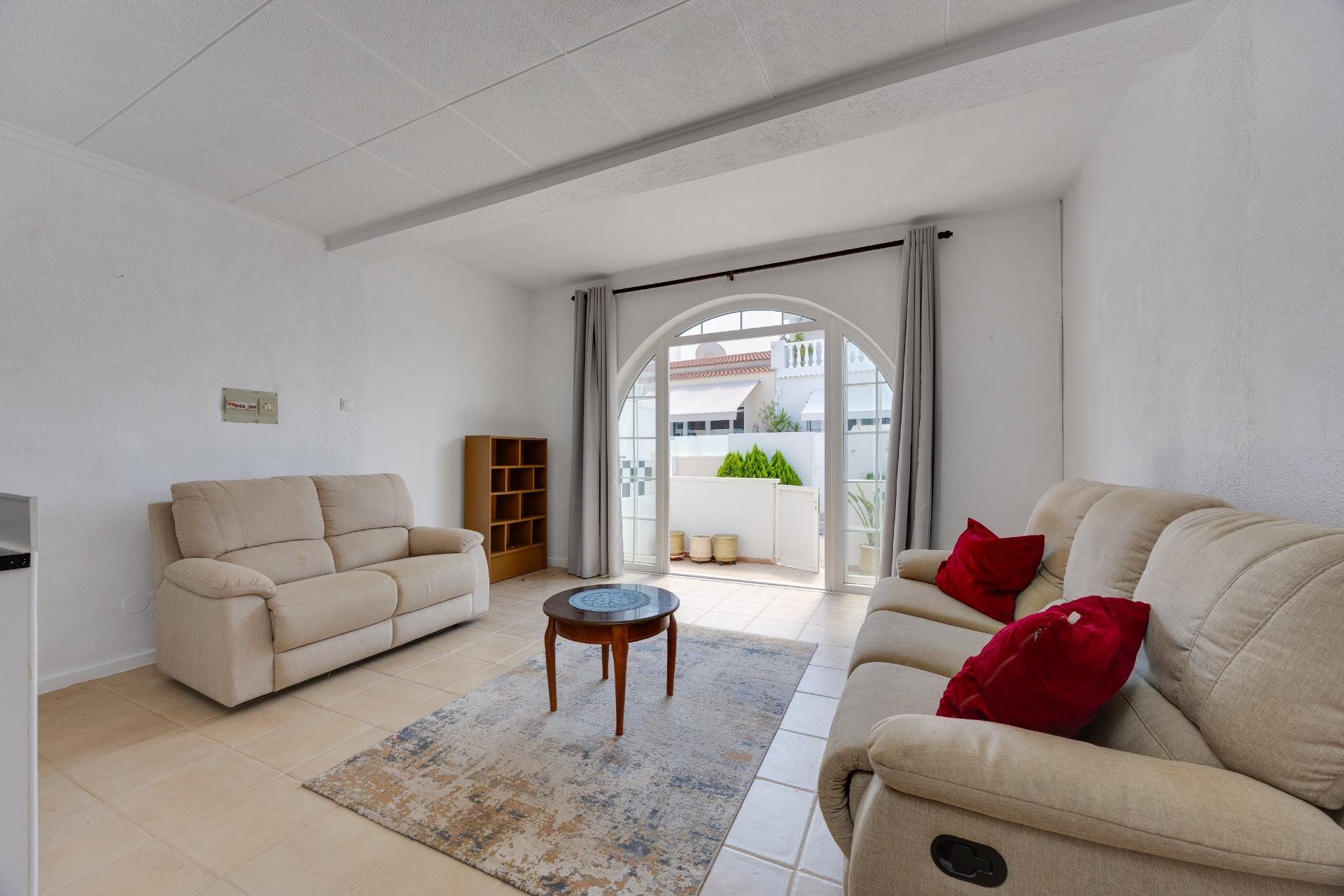 Resale - Town House -
Torrevieja - La Siesta - El Salado - Torreta