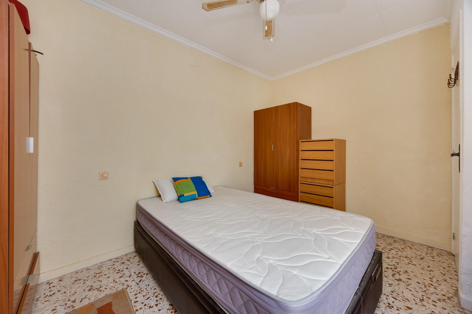 Resale - Town House -
Torrevieja - La Siesta - El Salado - Torreta