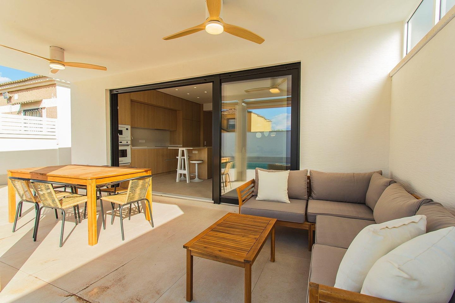 Resale - Town House -
Torrevieja - La Siesta