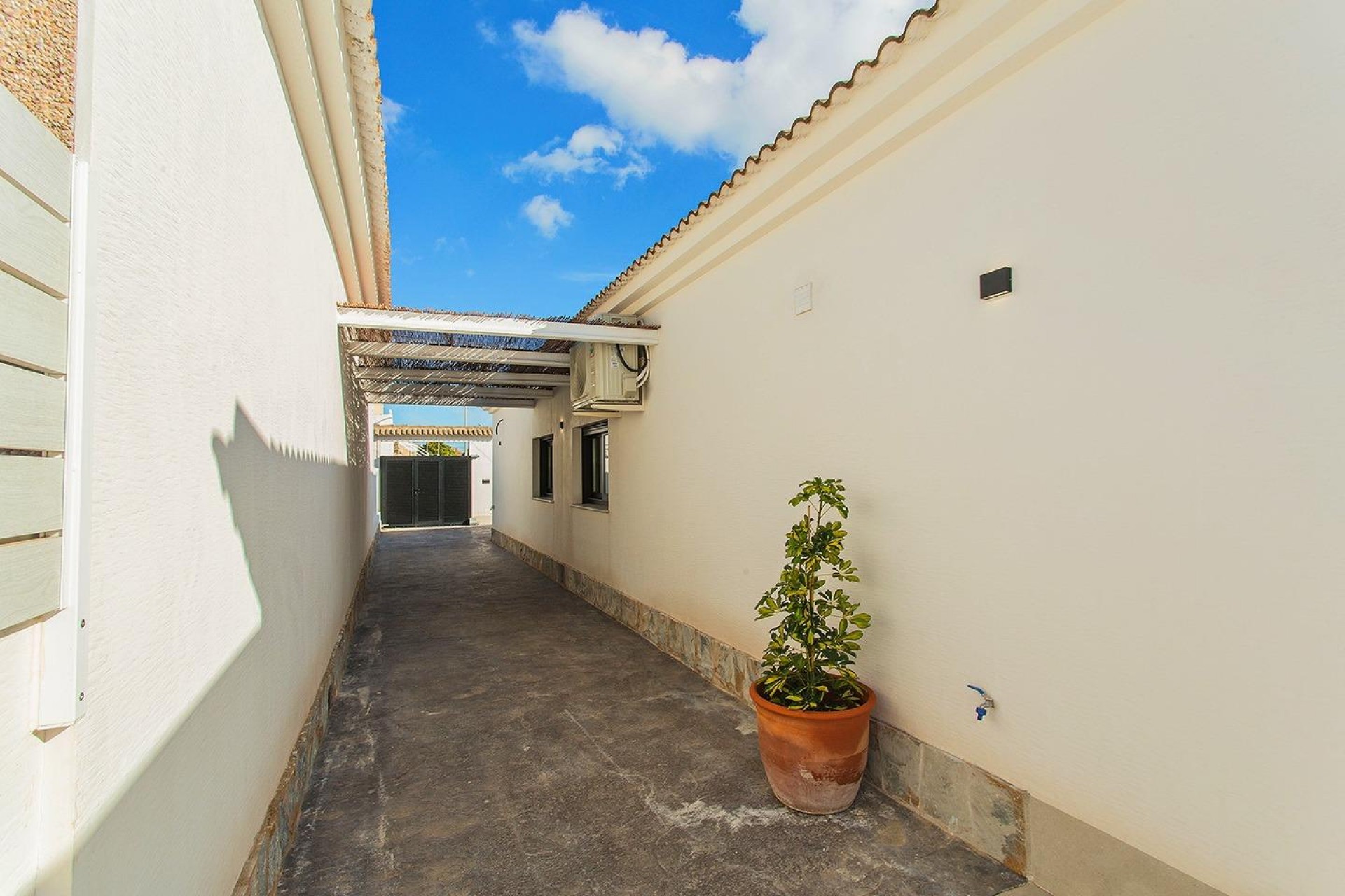 Resale - Town House -
Torrevieja - La Siesta
